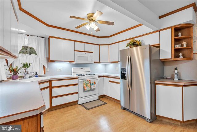 68 PORRECA DR, Millville, NJ 08332