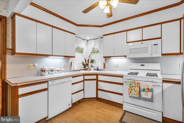 68 PORRECA DR, Millville, NJ 08332