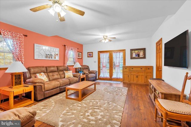 68 PORRECA DR, Millville, NJ 08332