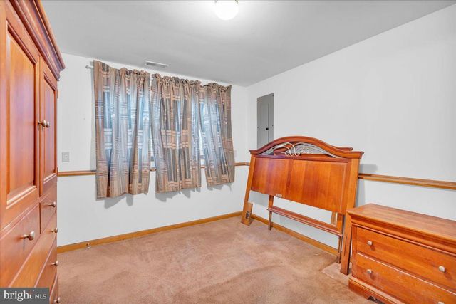 68 PORRECA DR, Millville, NJ 08332