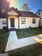 1132 Oak Knoll Terrace SE, Atlanta, GA 30315