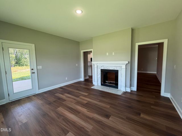183 Hot Springs Way, Benson, NC 27504