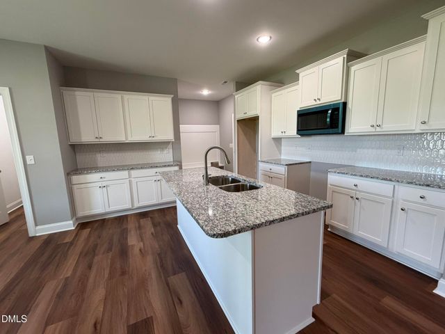 183 Hot Springs Way, Benson, NC 27504