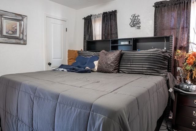 1113 W 19th St, Odessa, TX 79763