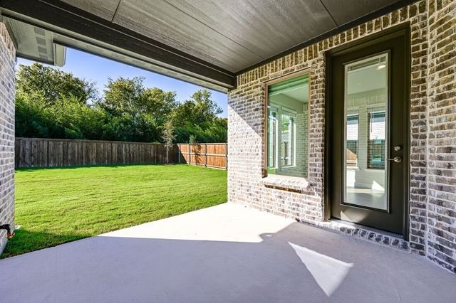 137 S Oak Drive, Oak Point, TX 75068