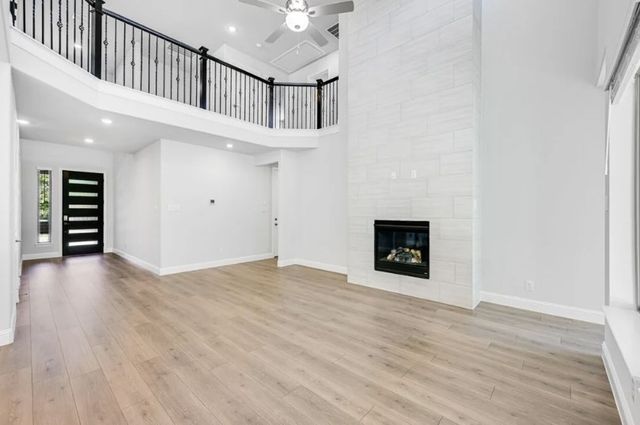 137 S Oak Drive, Oak Point, TX 75068