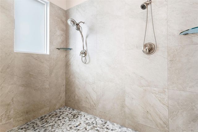 918 NW 123rd Dr, Coral Springs, FL 33071