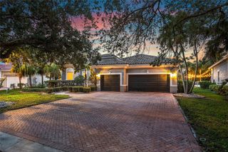 918 NW 123rd Dr, Coral Springs, FL 33071