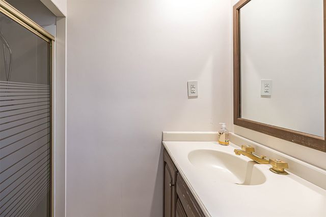 242 W GRANDVIEW Boulevard, Erie, PA 16508