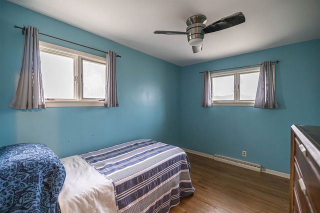 242 W GRANDVIEW Boulevard, Erie, PA 16508