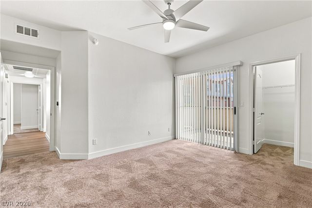 1704 Queen Victoria Street 102, Las Vegas, NV 89144