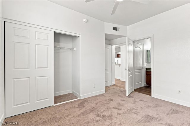 1704 Queen Victoria Street 102, Las Vegas, NV 89144