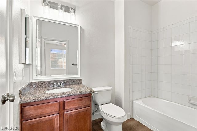 1704 Queen Victoria Street 102, Las Vegas, NV 89144