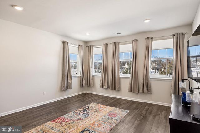 15 WALTON WAY, Delanco, NJ 08075