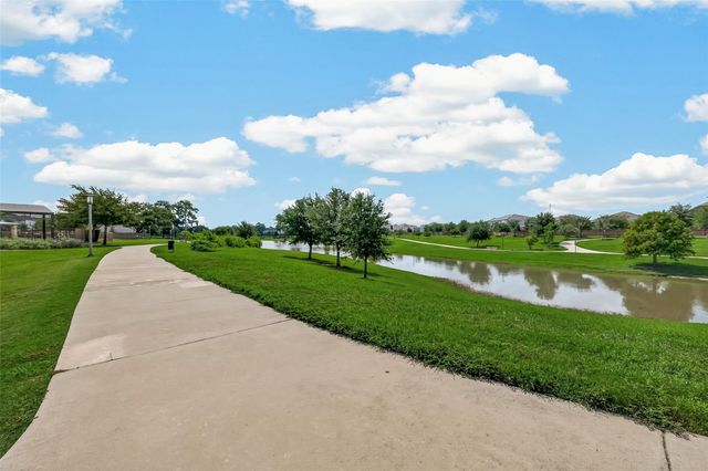 3102 Leather Leaf Lane, Houston, TX 77080