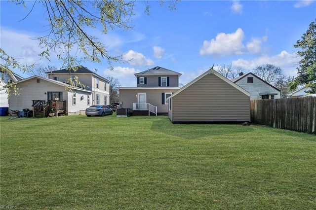 207 Saint James AVE, Suffolk, VA 23434