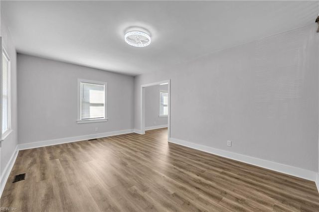 207 Saint James AVE, Suffolk, VA 23434