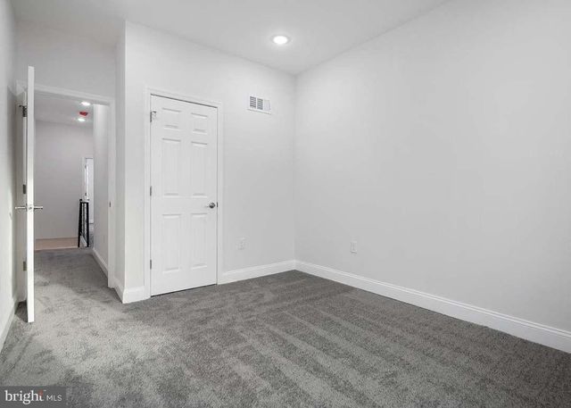 6944 CEDAR PARK AVE, Philadelphia, PA 19138