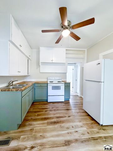 1611 Palmer Ave, Pueblo, CO 81004
