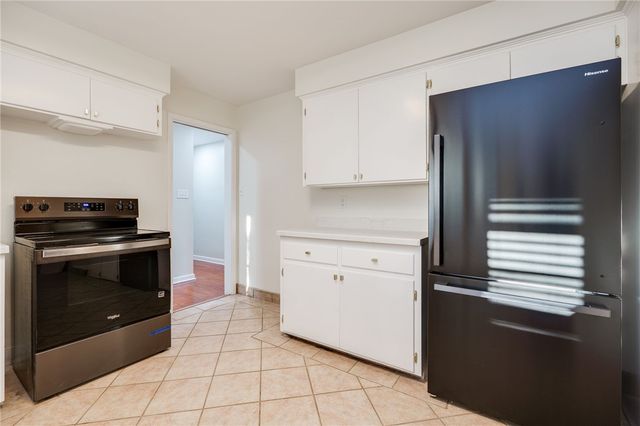 4252 Philadelphia Drive, Dayton, OH 45405