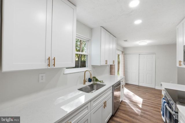2512 GITTINGS CT, Waldorf, MD 20602