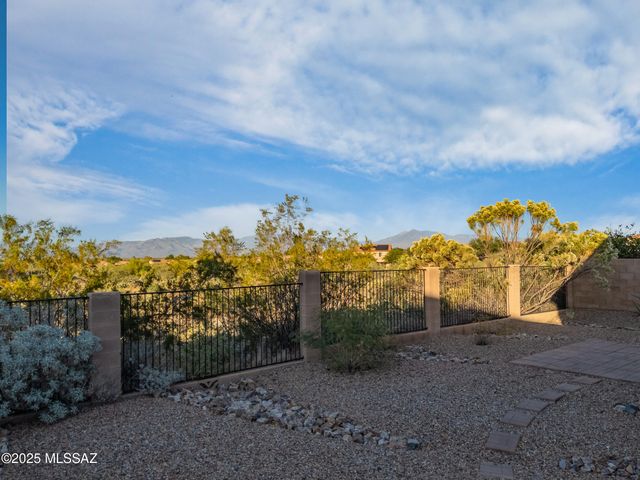 177 E Sycamore View Road, Vail, AZ 85641