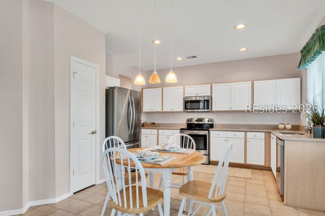 21 Mackay Ln, Bluffton, SC 29909