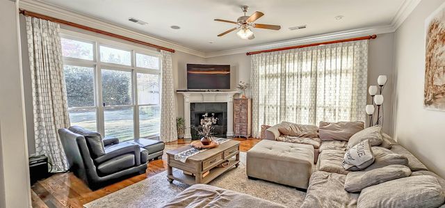 1816 NEW RIVERDALE RD, Germantown, TN 38138