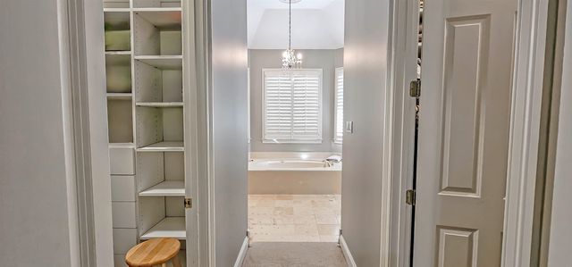 1816 NEW RIVERDALE RD, Germantown, TN 38138