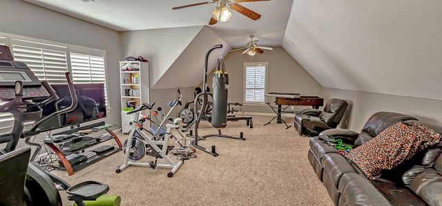 1816 NEW RIVERDALE RD, Germantown, TN 38138