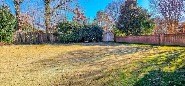 1816 NEW RIVERDALE RD, Germantown, TN 38138