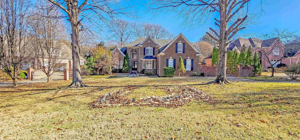 1816 NEW RIVERDALE RD, Germantown, TN 38138