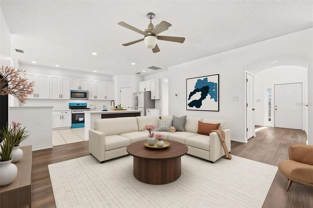 8212 CYPRESS BREEZE WAY, Tampa, FL 33647