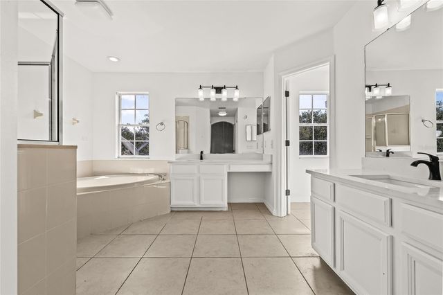 8212 CYPRESS BREEZE WAY, Tampa, FL 33647