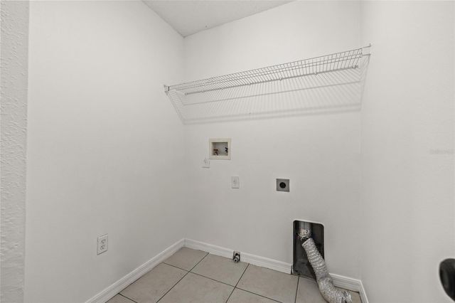 8212 CYPRESS BREEZE WAY, Tampa, FL 33647