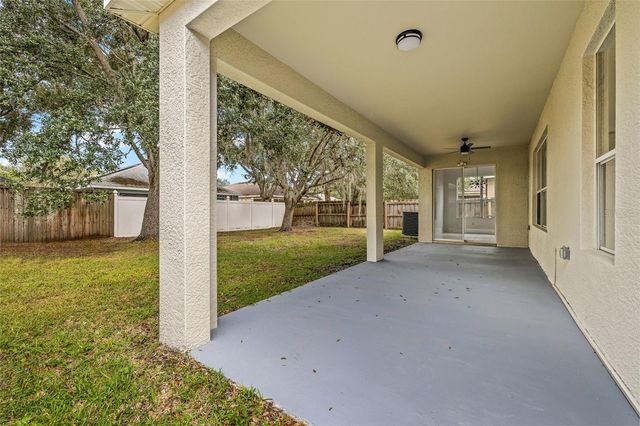 8212 CYPRESS BREEZE WAY, Tampa, FL 33647