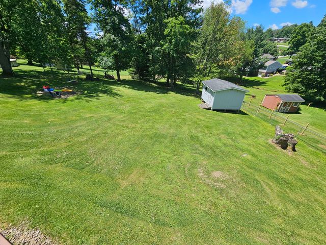 1575 S Main Street, N Franklin Twp, PA 15301