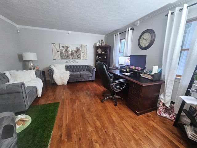 1575 S Main Street, N Franklin Twp, PA 15301