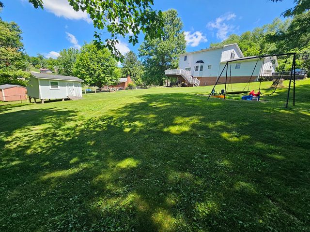 1575 S Main Street, N Franklin Twp, PA 15301