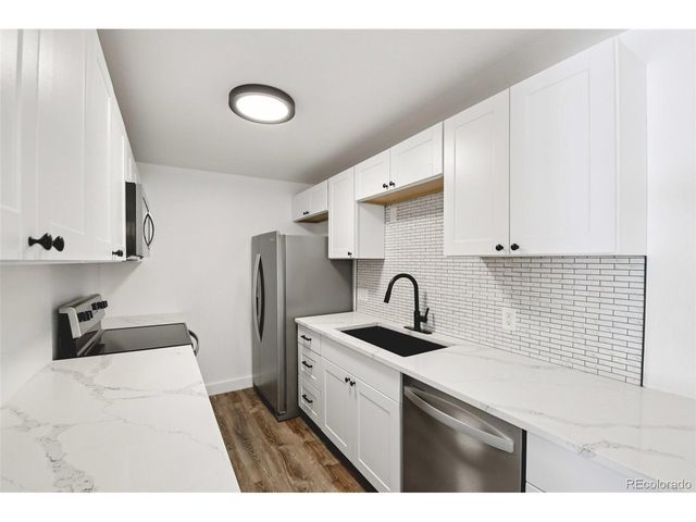 16259 W 10th Ave E3, Golden, CO 80401