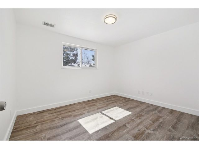 16259 W 10th Ave E3, Golden, CO 80401