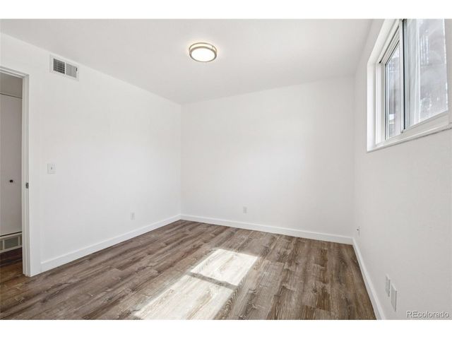 16259 W 10th Ave E3, Golden, CO 80401