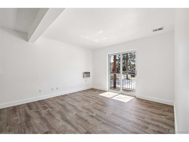 16259 W 10th Ave E3, Golden, CO 80401