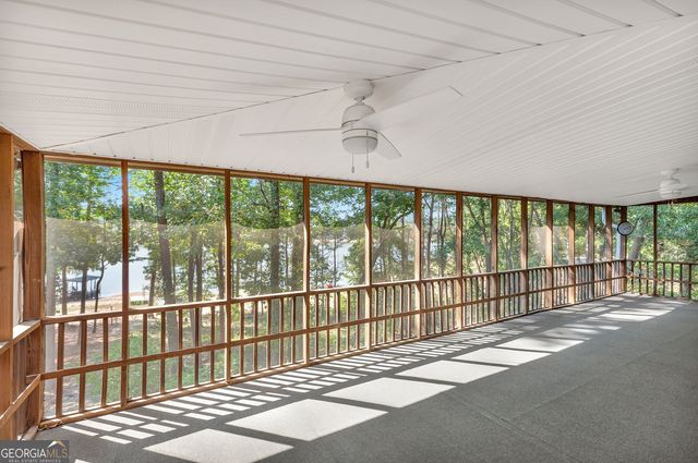 104 Lakehill Road, Fair Play, SC 29643