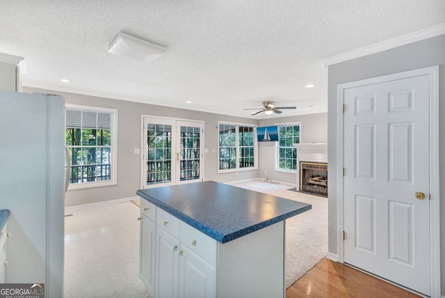 104 Lakehill Road, Fair Play, SC 29643