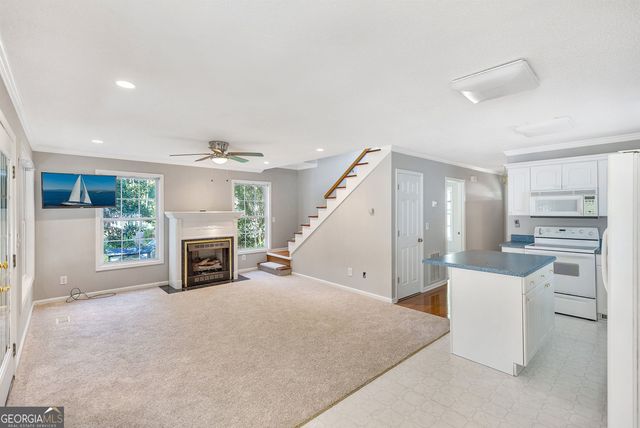 104 Lakehill Road, Fair Play, SC 29643