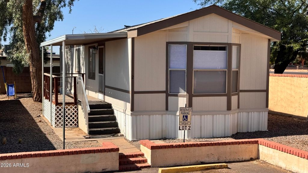 1221 N Dysart Road 2, Avondale, AZ 85323 — photo 2
