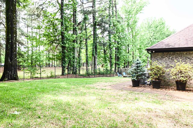6437 INNISWOOD DR, Bartlett, TN 38135