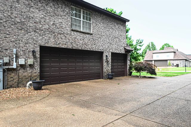 6437 INNISWOOD DR, Bartlett, TN 38135