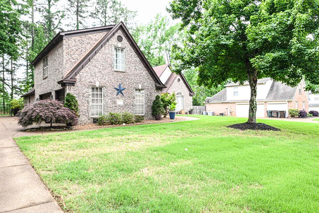 6437 INNISWOOD DR, Bartlett, TN 38135